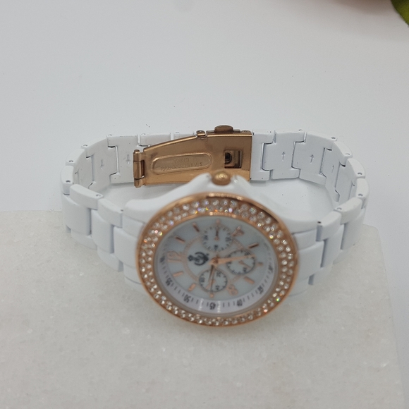 ✔️Premier Designs Rose Gold & White Watch - Picture 2 of 8